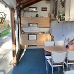 Wynajem Apartamentow I Pokoi.